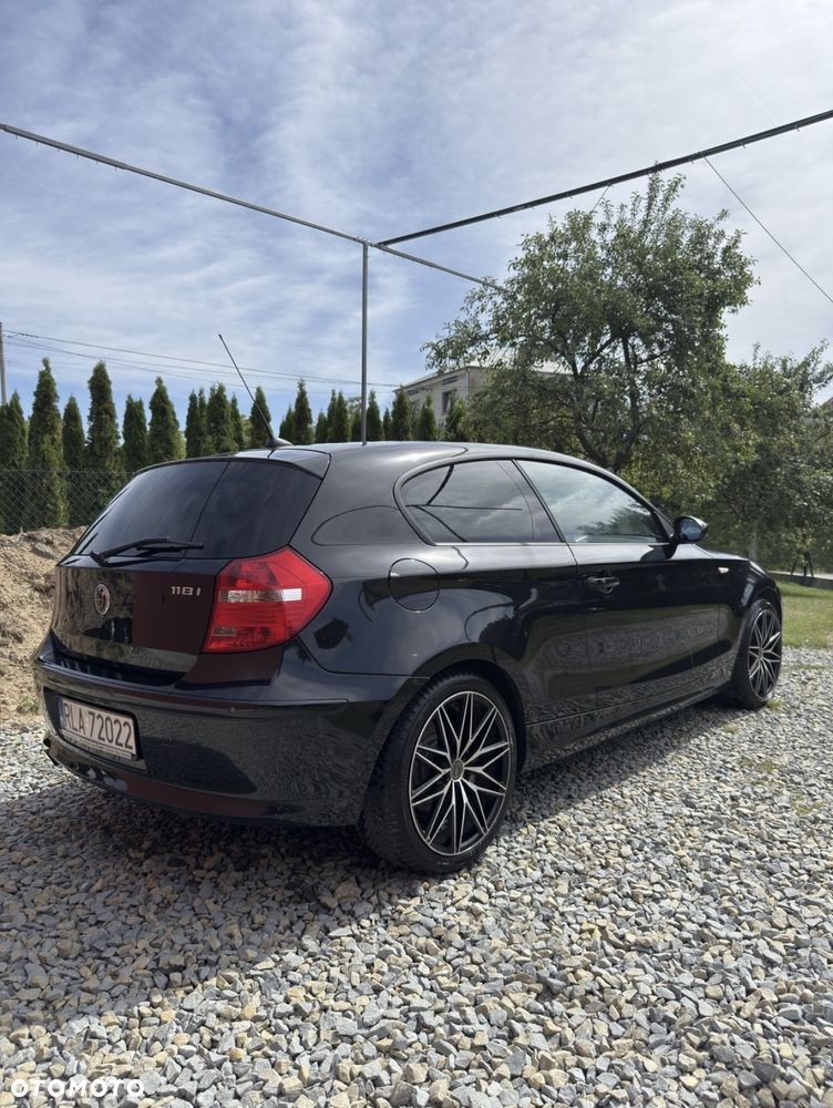 BMW Seria 1 118i - 5
