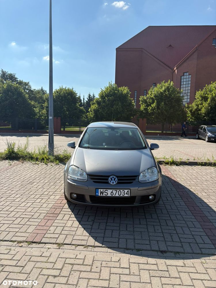 Volkswagen Golf 1.6 United - 9