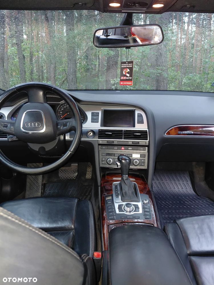 Audi A6 Allroad - 17