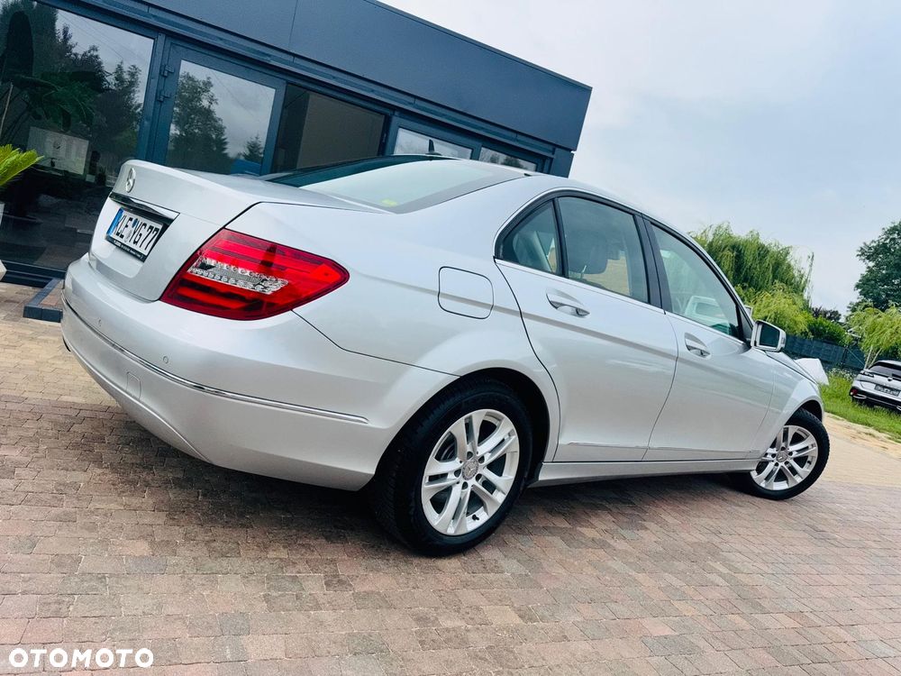 Mercedes-Benz Klasa C 200 Kompressor Avantgarde - 25