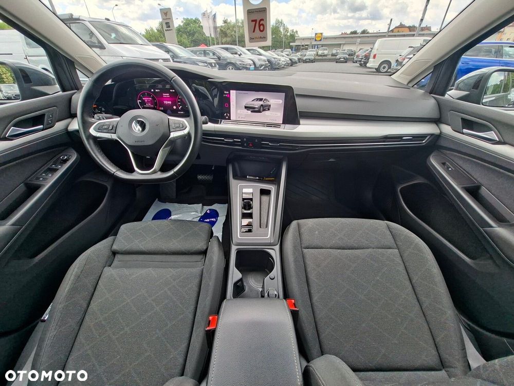 Volkswagen Golf - 16