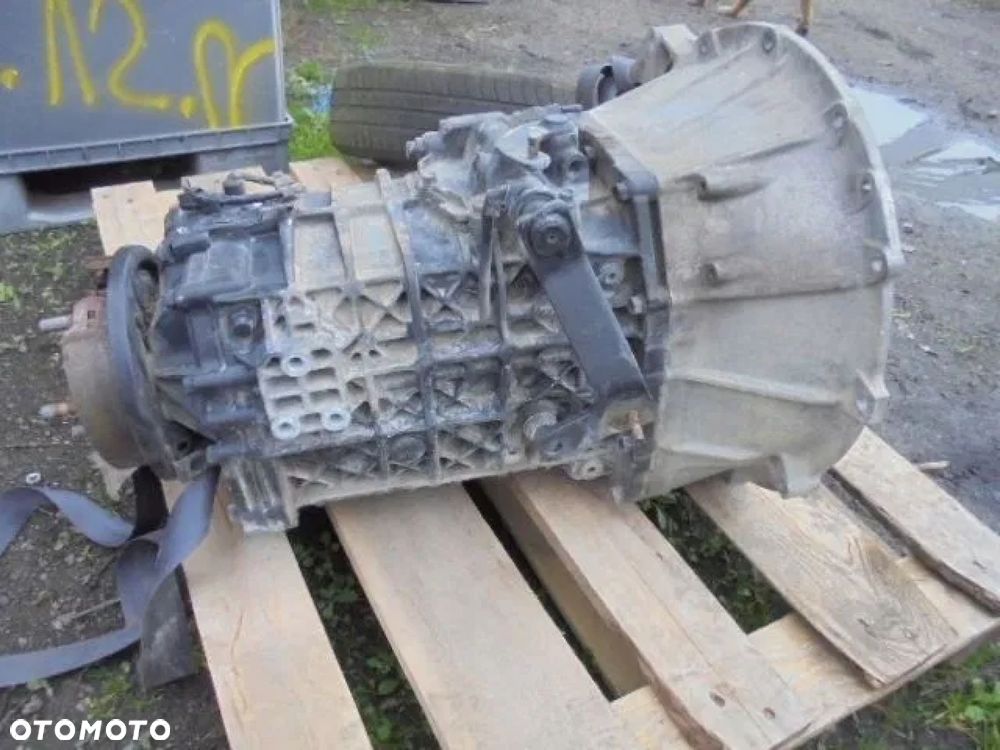 ISUZU NPR 3.0 TDI SKRZYNIA BIEGÓW 2006