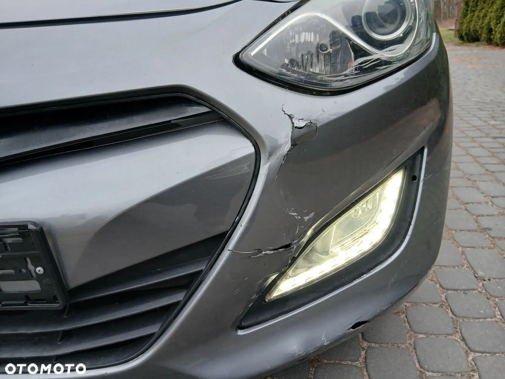 Hyundai i30 1.4 Blue Comfort - 10