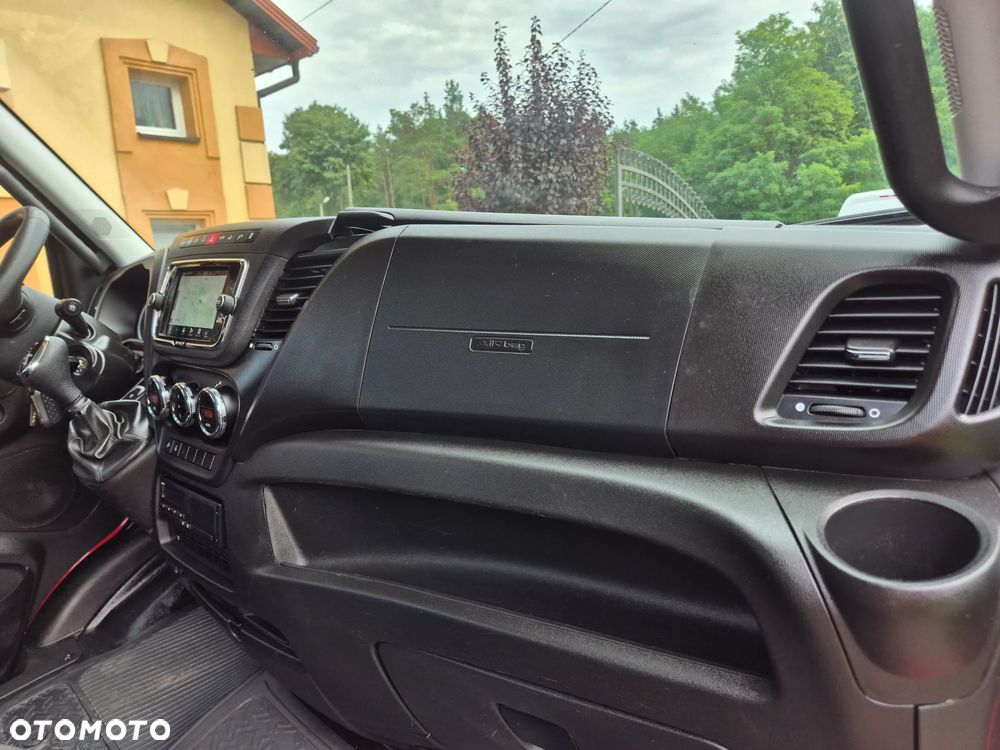 Iveco IVECO 35S18 BRYGADÓWKA KLIMATRONIK MAX LEDY TEMPOMAT - 31