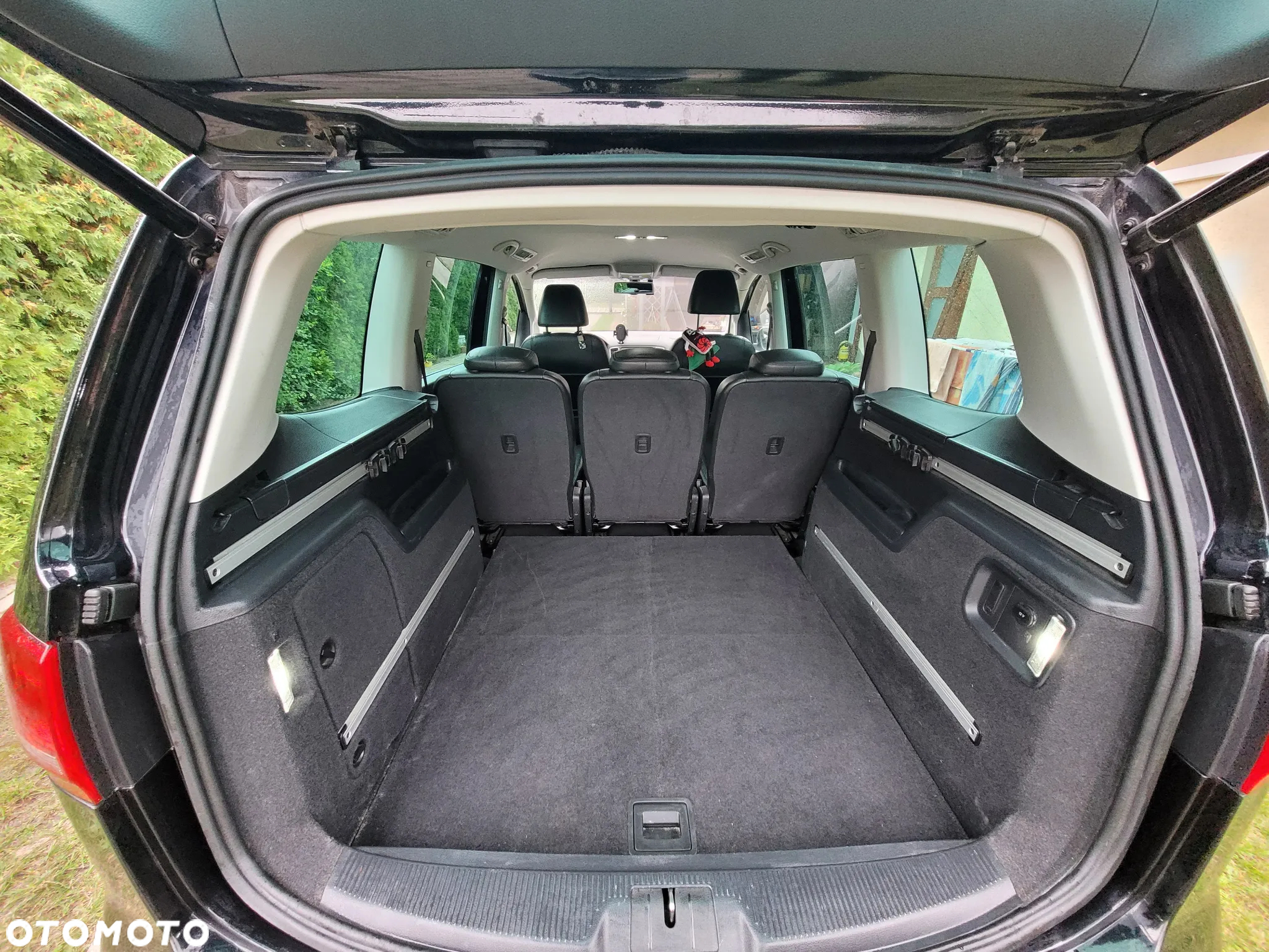 Volkswagen Sharan - 6