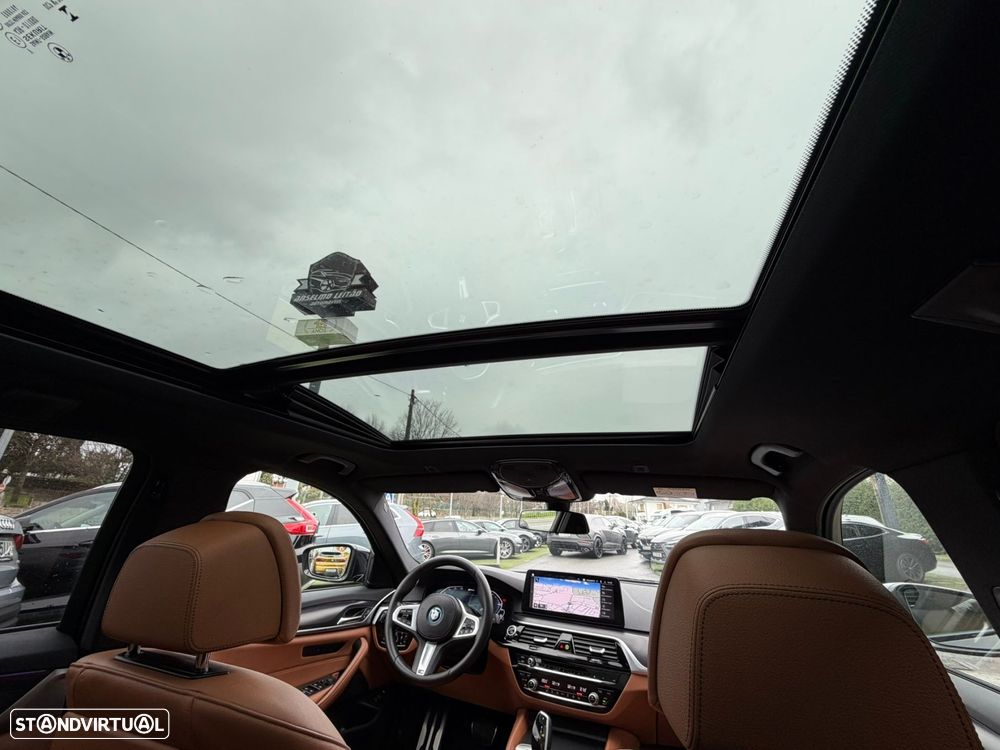 BMW 520 e Pack M - 2