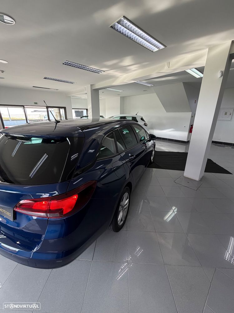 Opel Astra Sports Tourer 1.2 T Business Edition S/S - 4