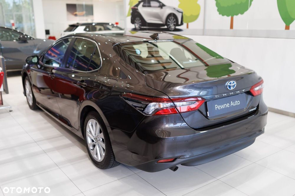 Toyota Camry 2.5 Hybrid Comfort CVT - 4