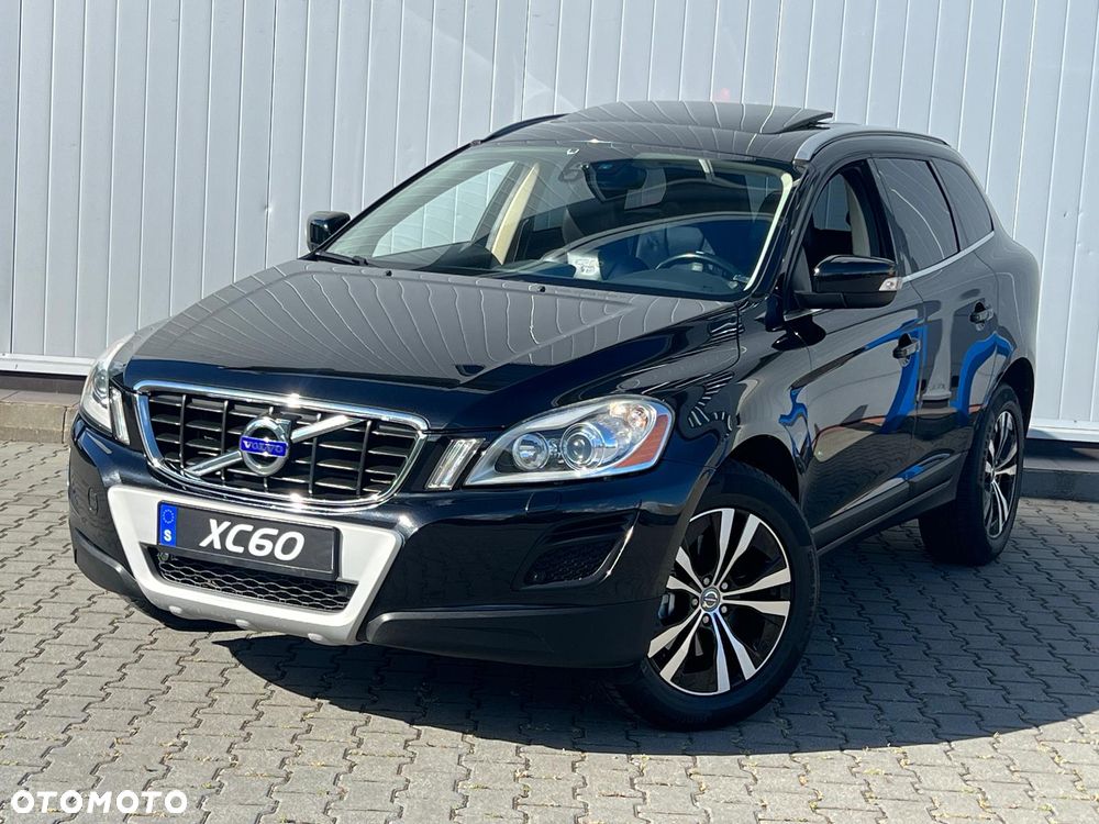 Volvo XC 60 - 4