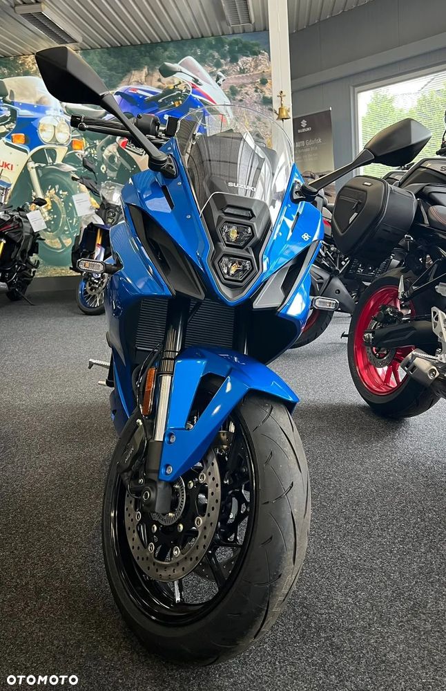 Suzuki GSX-R - 1
