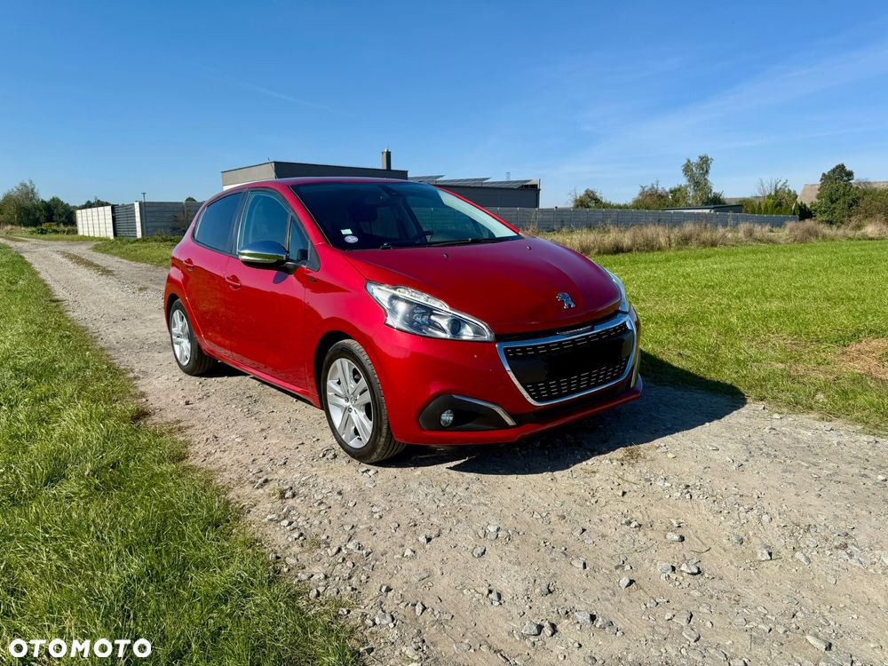 Peugeot 208 1.2 PureTech GPF Signature S&S - 2
