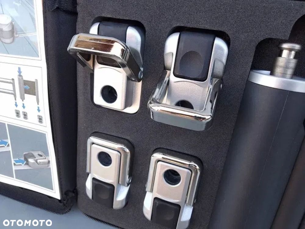 Roleta Bagażnika Haki Uchwyt Mocowanie Mercedes W212 Kombi A0998900011 - 8
