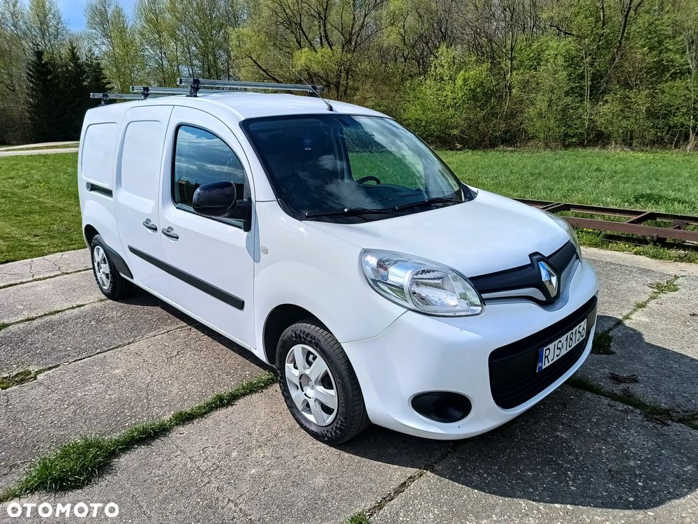 Renault Kangoo wersja MAXI LONG 1.5 diesel 110kM 2017 rok Bogate wyposażenie- WEBASTO, navigacja NISKI PRZEBIEG-142 tyś. SPRAWNY 100% ZAREJESTROWANY!! - 3