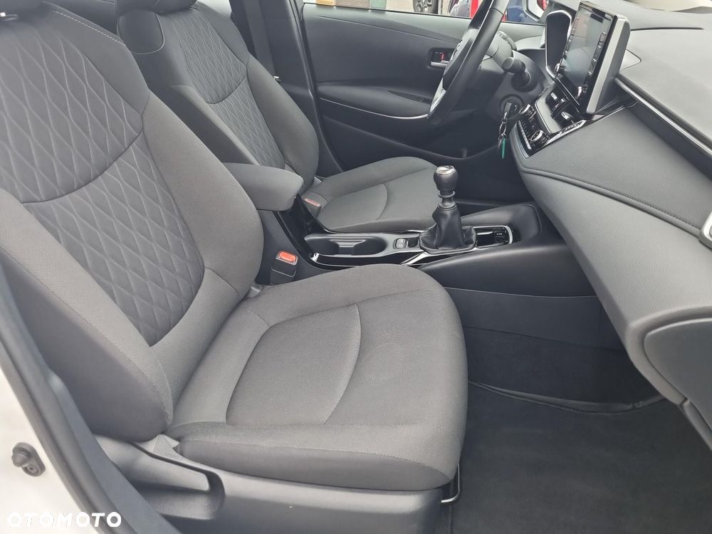 Toyota Corolla 1.5 Comfort - 10