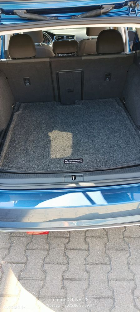 Volkswagen Golf - 10