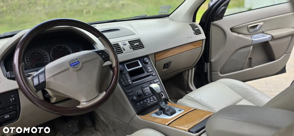 Volvo XC 90 - 13