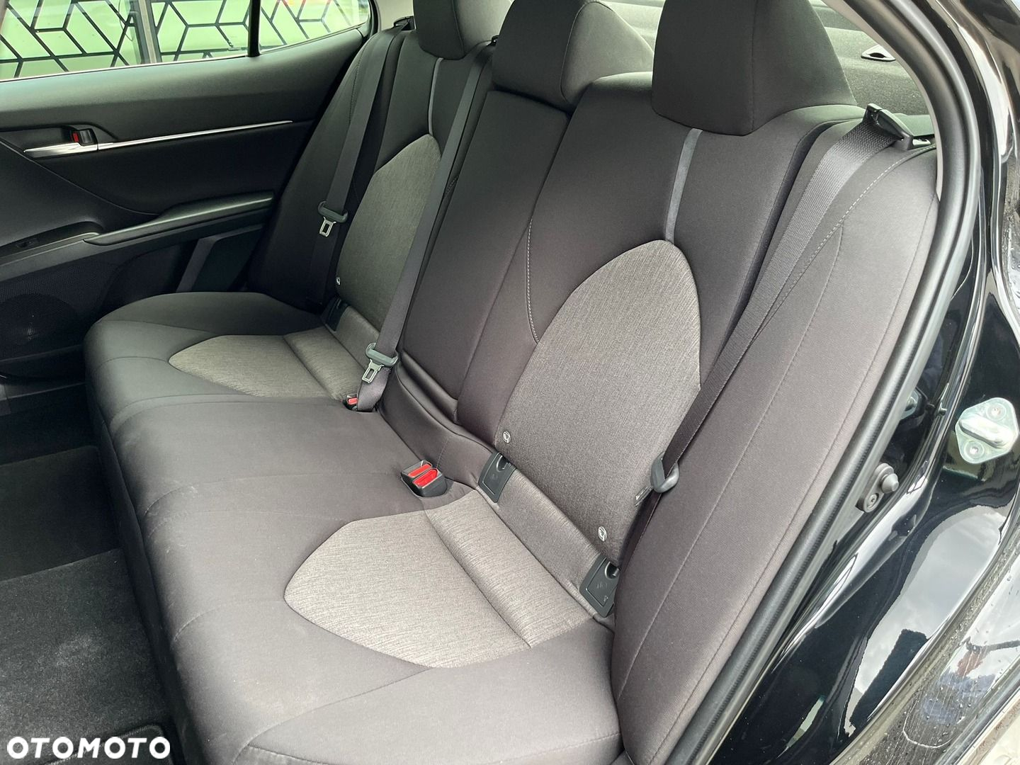 Toyota Camry - 7