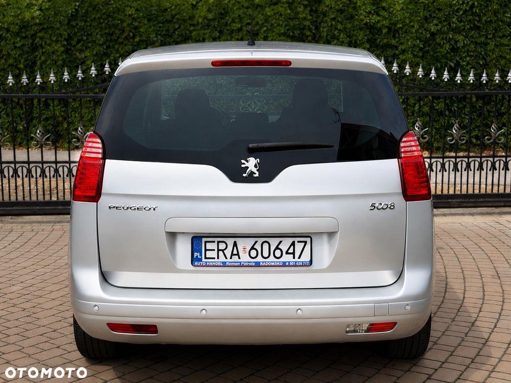 Peugeot 5008 1.6 THP Family 7os - 5