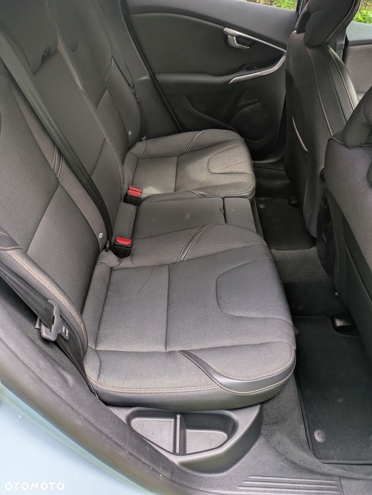 Volvo V40 Cross Country T4 AWD Geartronic Summum - 24