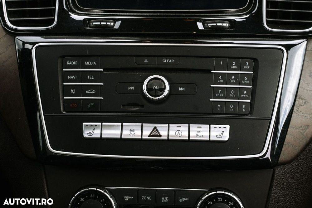 Mercedes-Benz GLE - 24