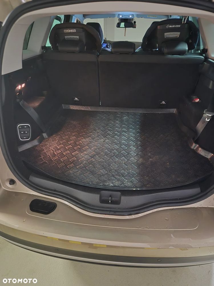 Renault Grand Scenic TCe 140 GPF EDC BOSE EDITION - 23
