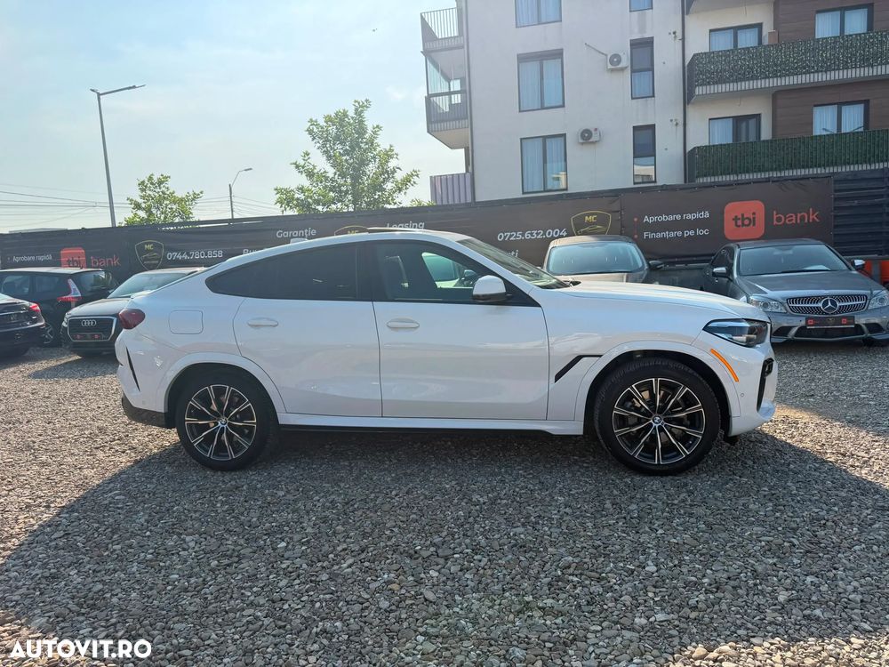 BMW X6 xDrive40i - 18