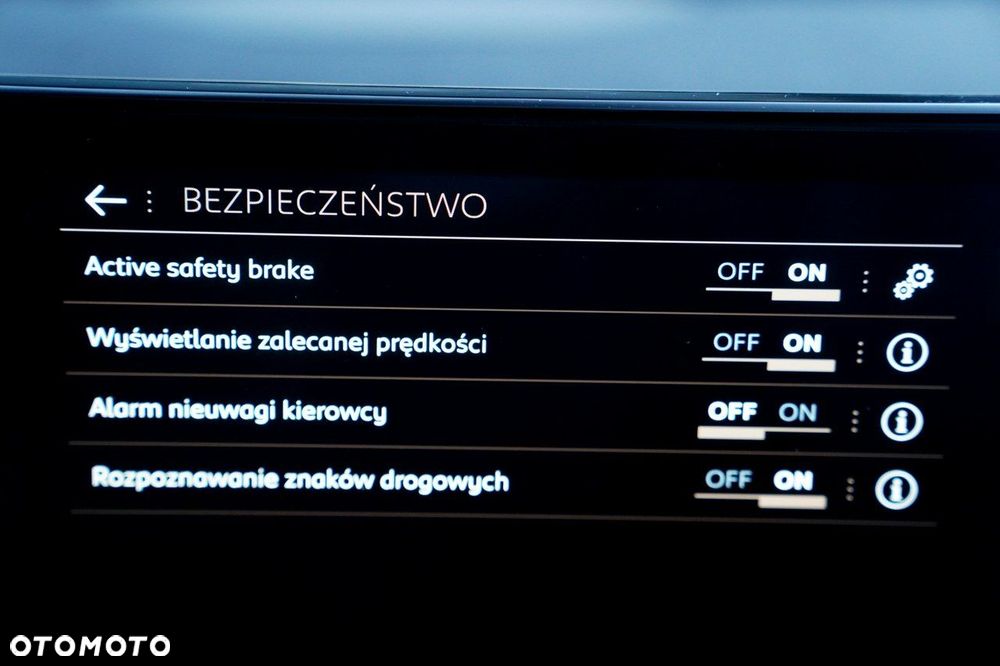 Peugeot 3008 - 36