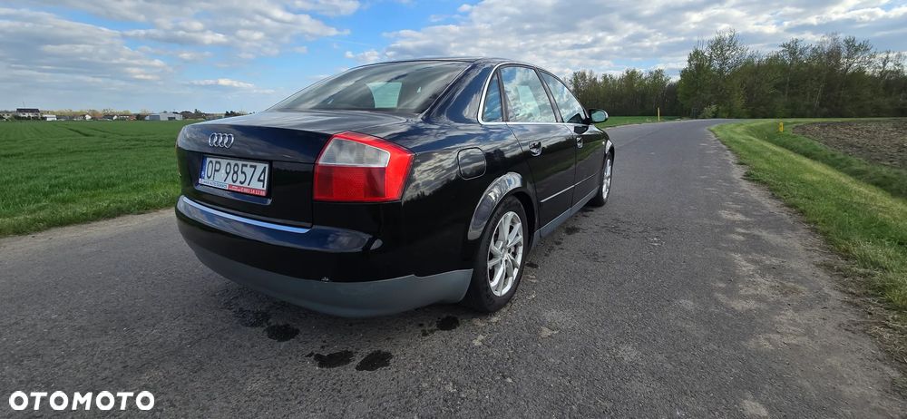 Audi A4 Limousine 1.9 TDI Quattro - 11