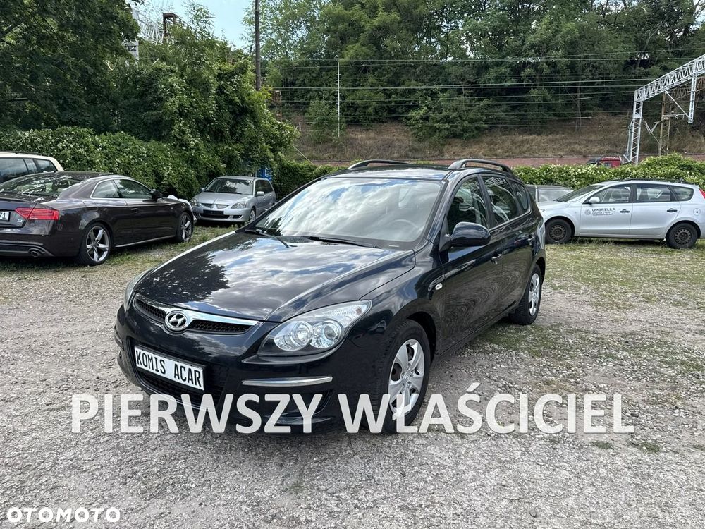 Hyundai i30 i30cw 1.4 FIFA WM Edition - 1