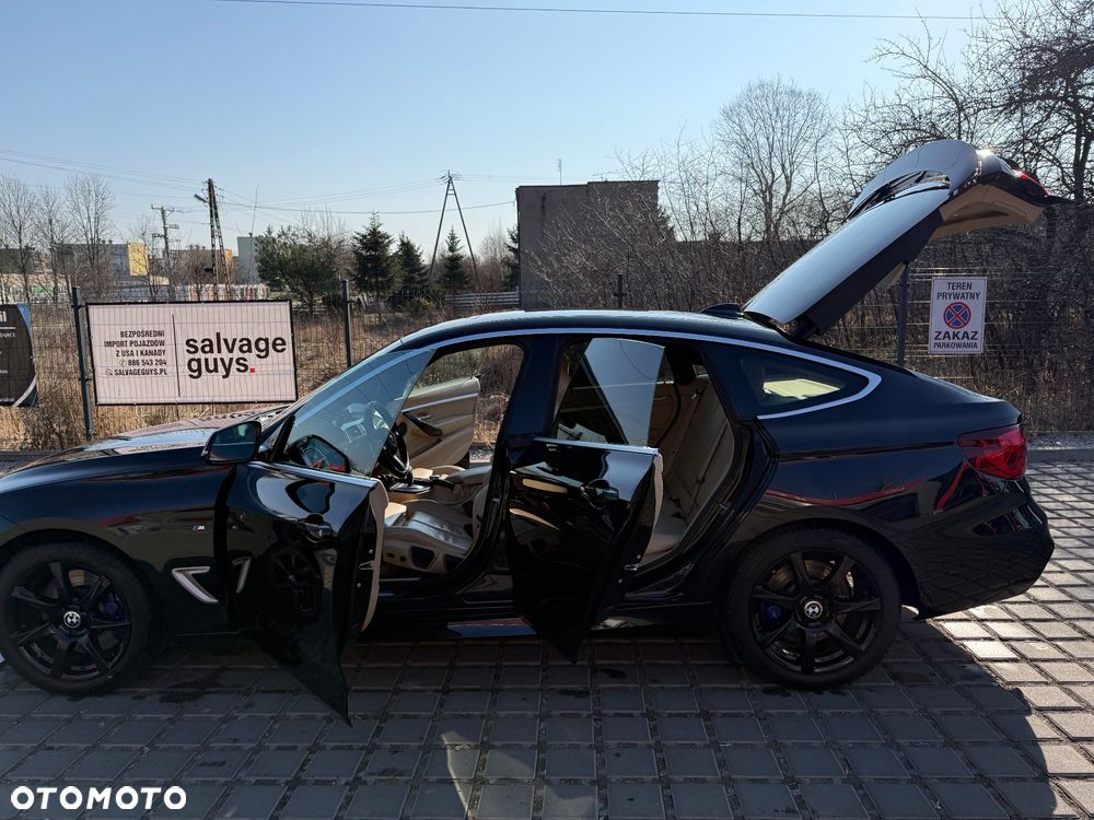 BMW Seria 3 330i xDrive M Sport - 21