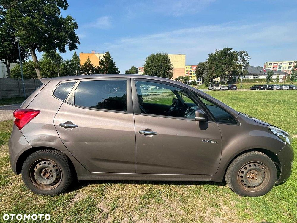 Hyundai ix20 - 3