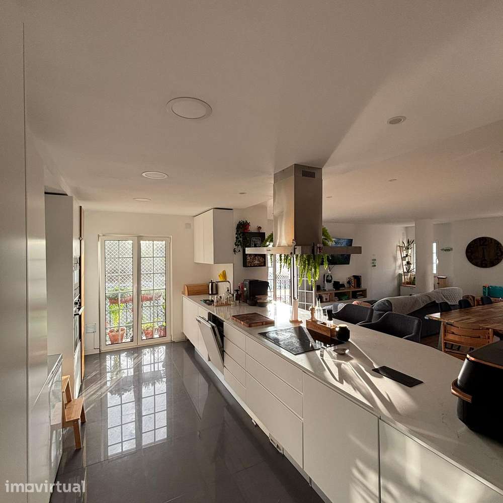 T3 Neudel | Open Space 50 m² | Suite com Closet |Garagem + Arrecadação - Grande imagem: 2/14