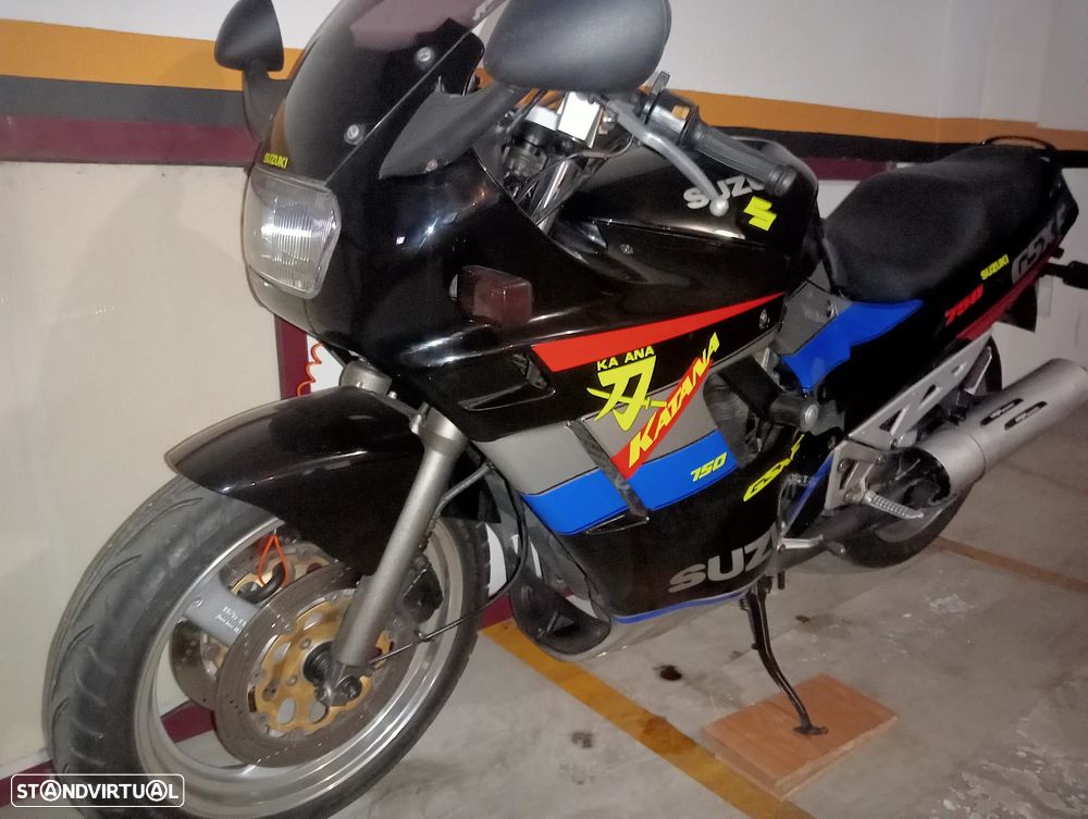 Suzuki Katana GSXF - 2
