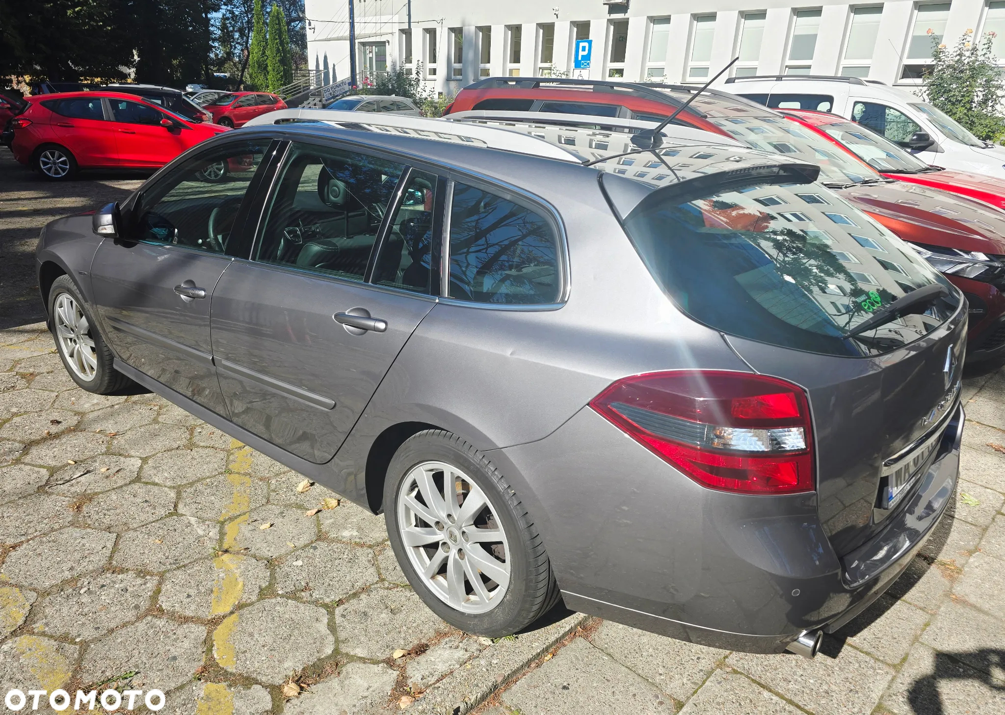Renault Laguna 2.0 dCi Bose Edition - 7