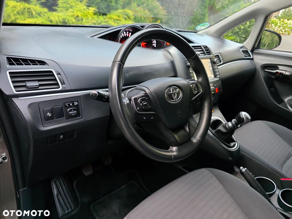 Toyota Verso 1.8 5-Sitzer Edition S+ - 27
