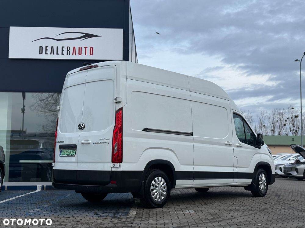 Maxus e-deliver-9 - 4
