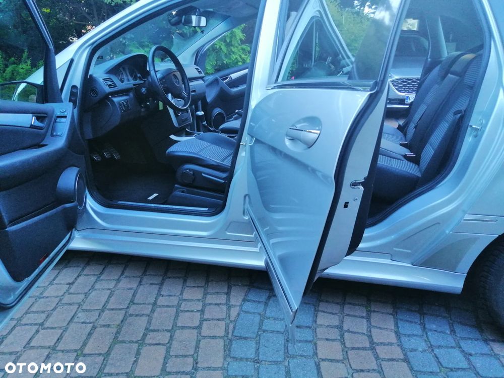 Mercedes-Benz Klasa B 200 - 34
