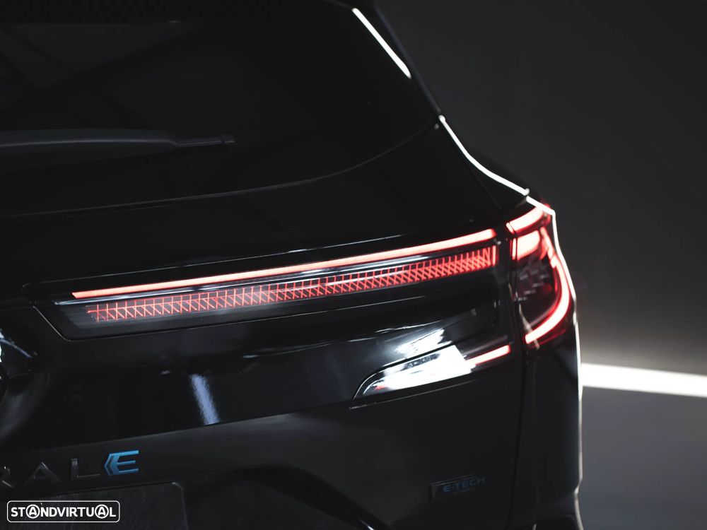 Renault Austral 1.2 E-Tech Iconic Espirit - 11