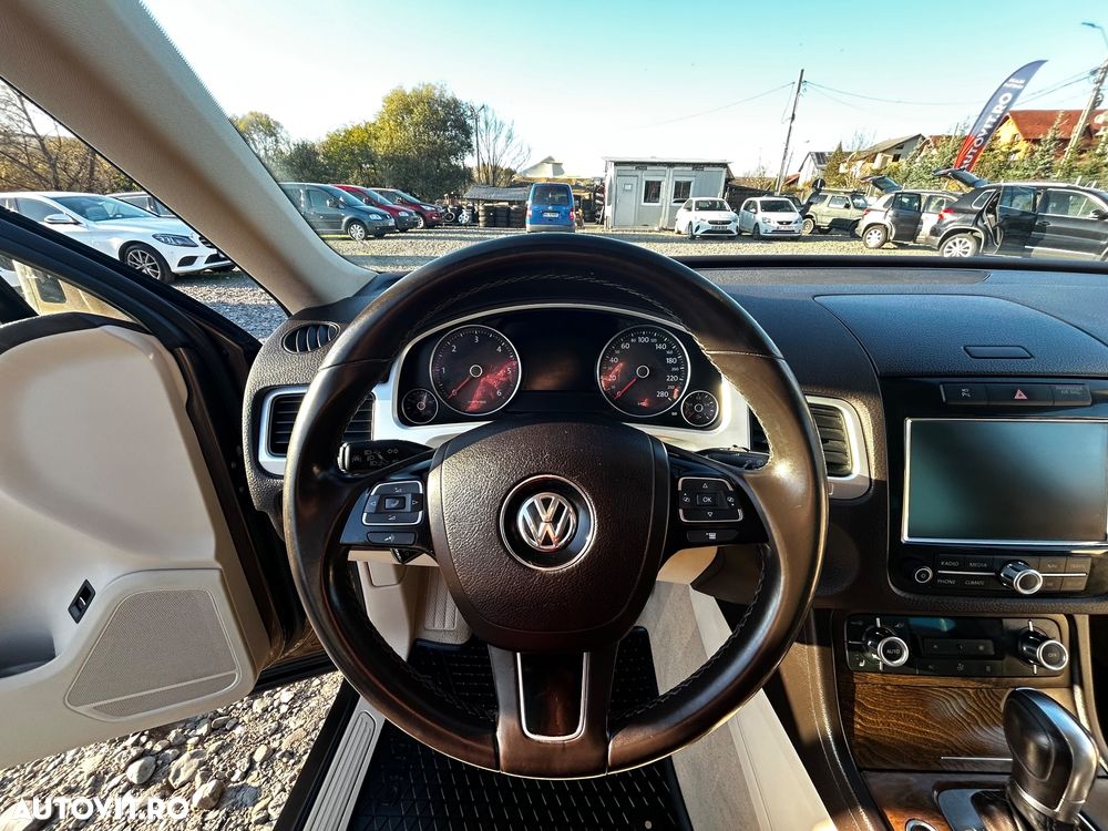 Volkswagen Touareg - 3