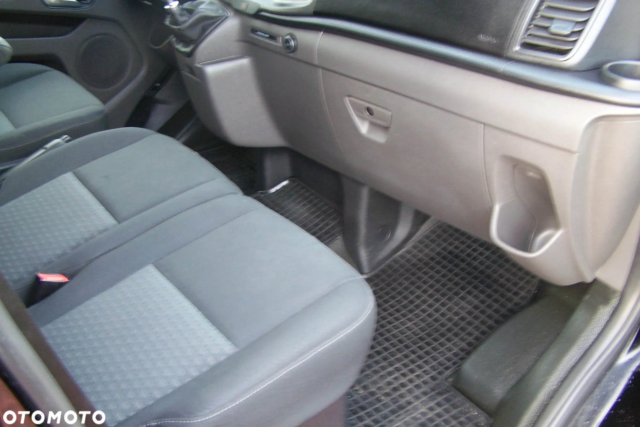 Ford Transit Custom Kombi-Van 340 L2H1 Trend - 12