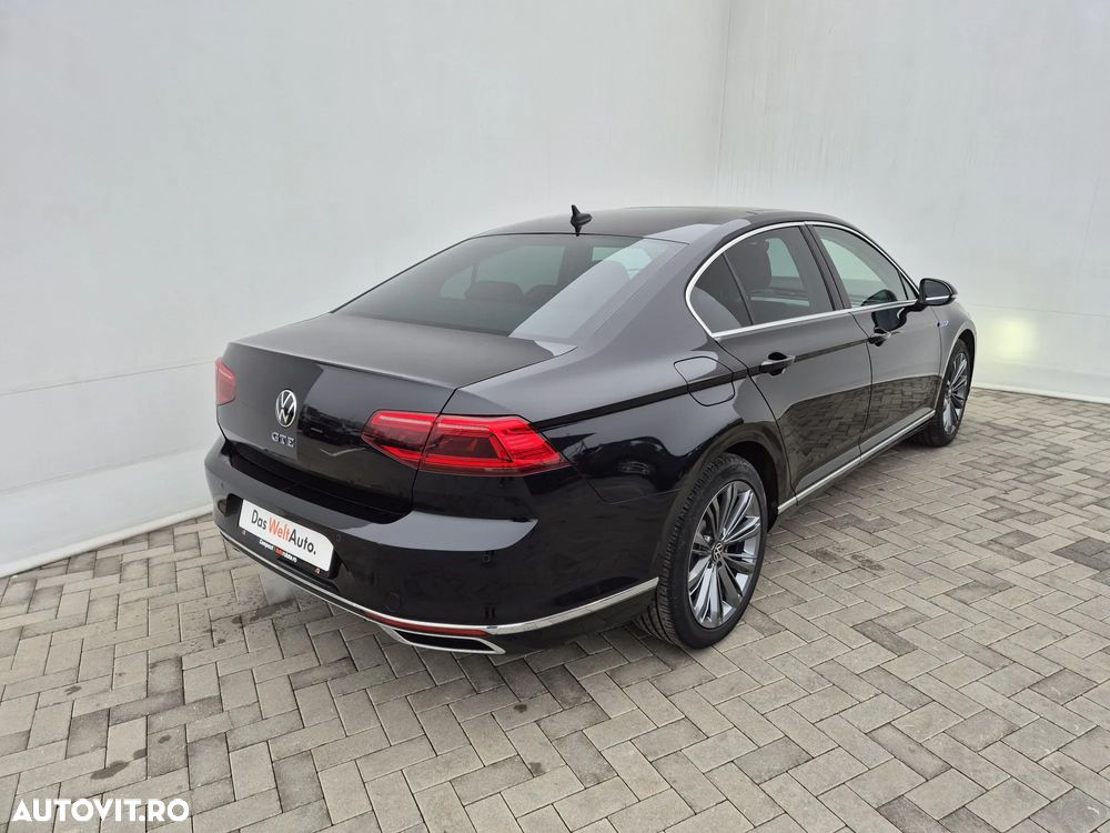 Volkswagen Passat GTE - 5