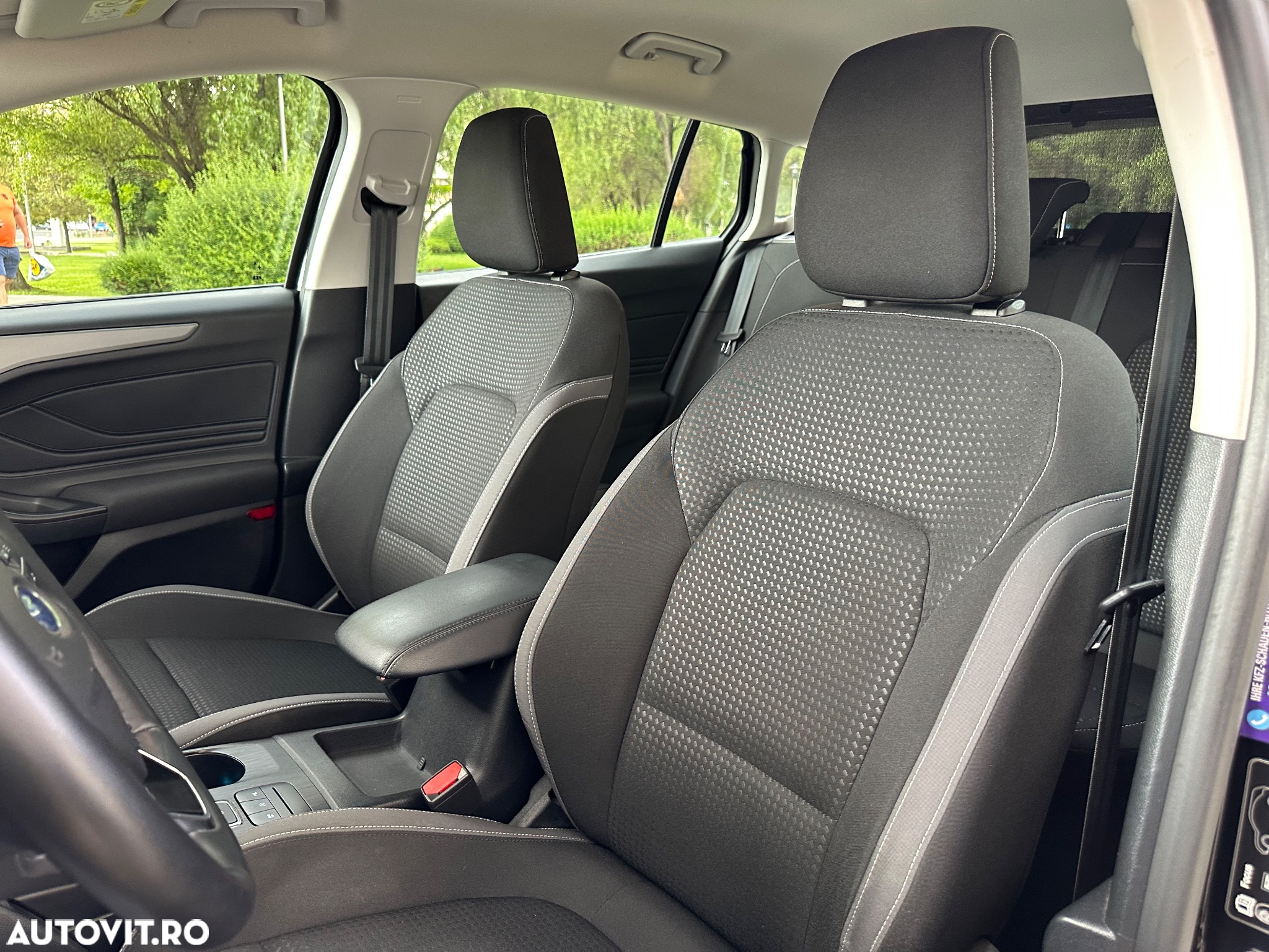 Ford Focus - 12
