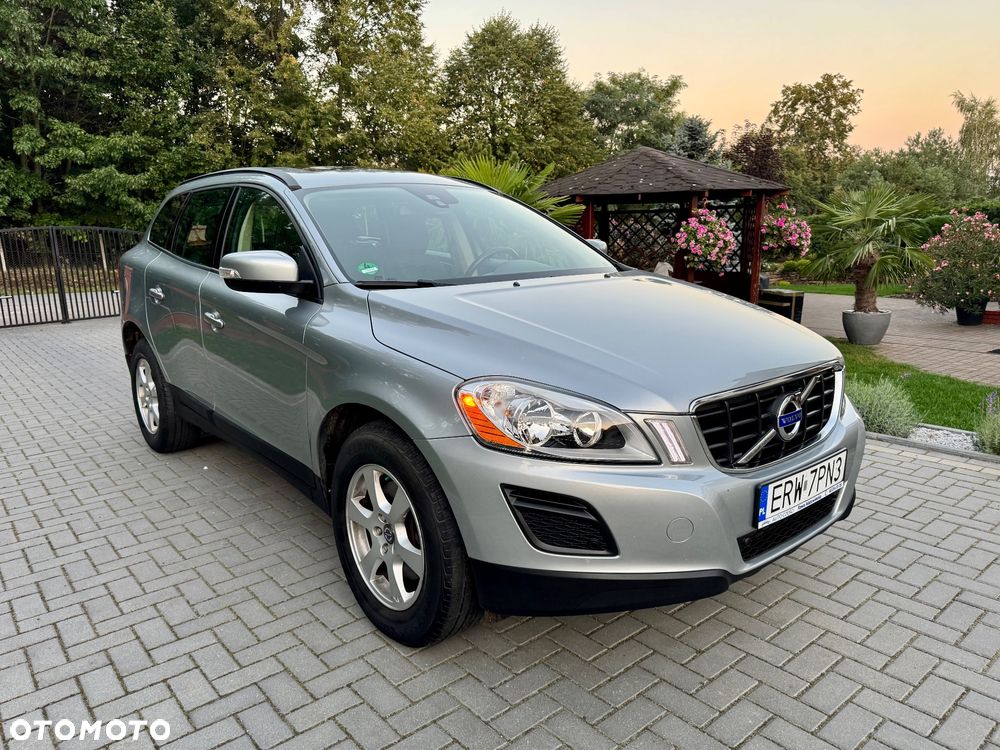 Volvo XC 60 D4 Geartronic Momentum - 2
