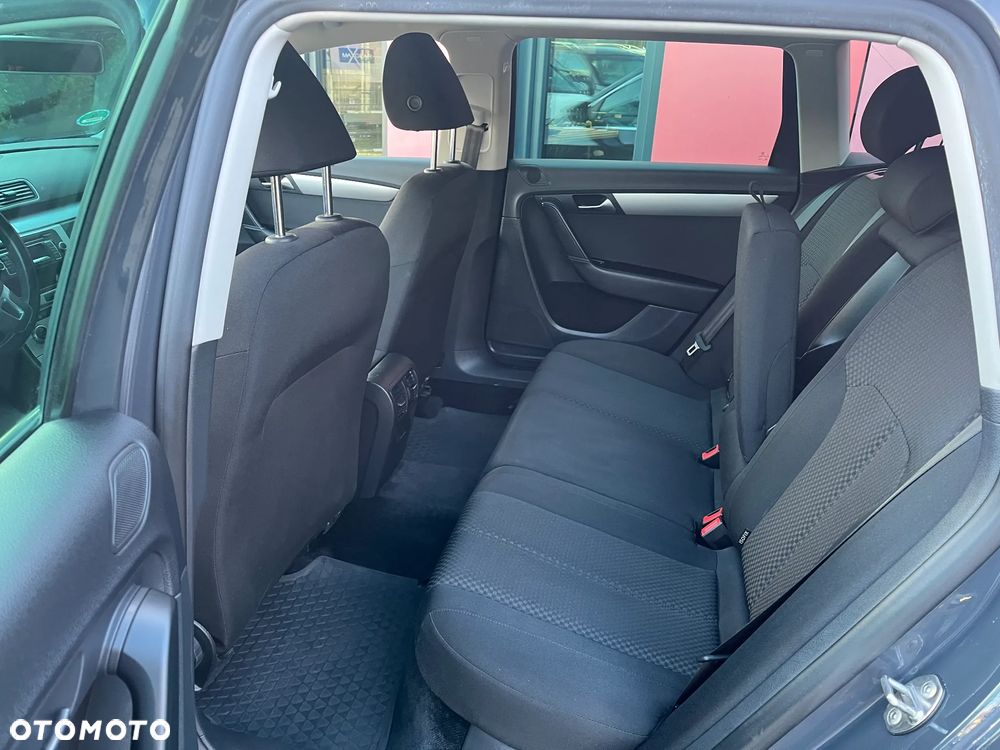 Volkswagen Passat 1.4 TSI BlueMotion Technology Comfortline - 9
