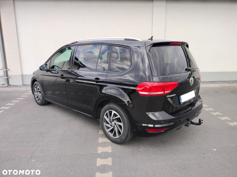 Volkswagen Touran 1.6 TDI SCR (BlueMotion Technology) SOUND - 2