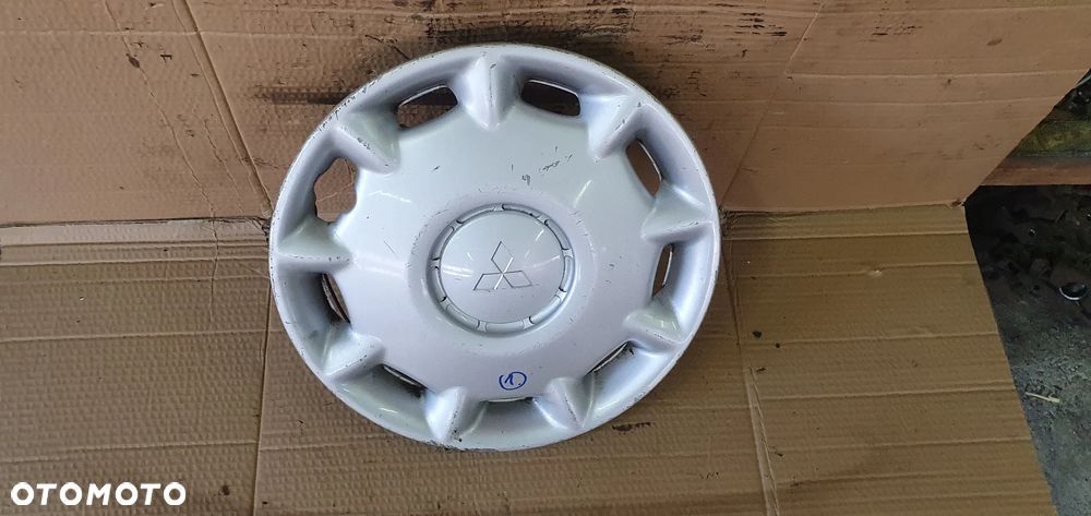 Dekielek kołpak kapsel 14" Mitsubishi 310885 - 2