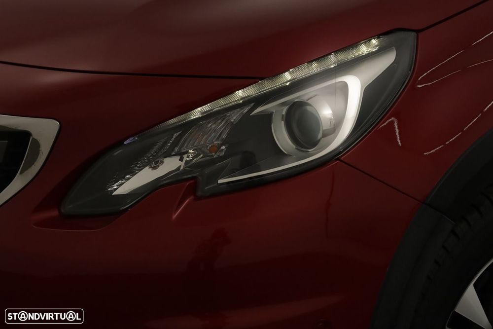 Peugeot 2008 1.2 PureTech Allure - 6