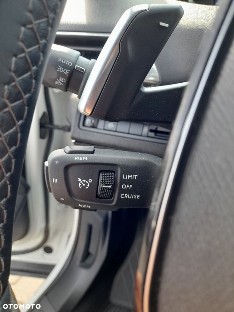 Peugeot 3008 - 16