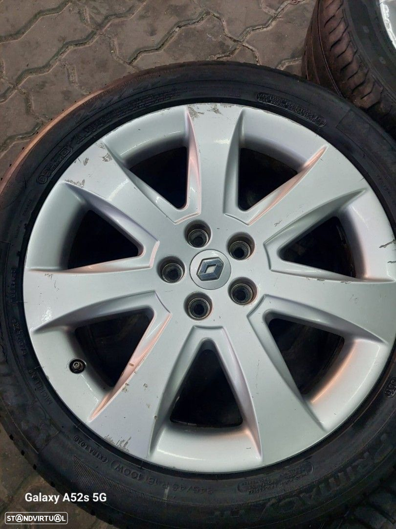 Jantes Renault R18 furação 5X108 - 4