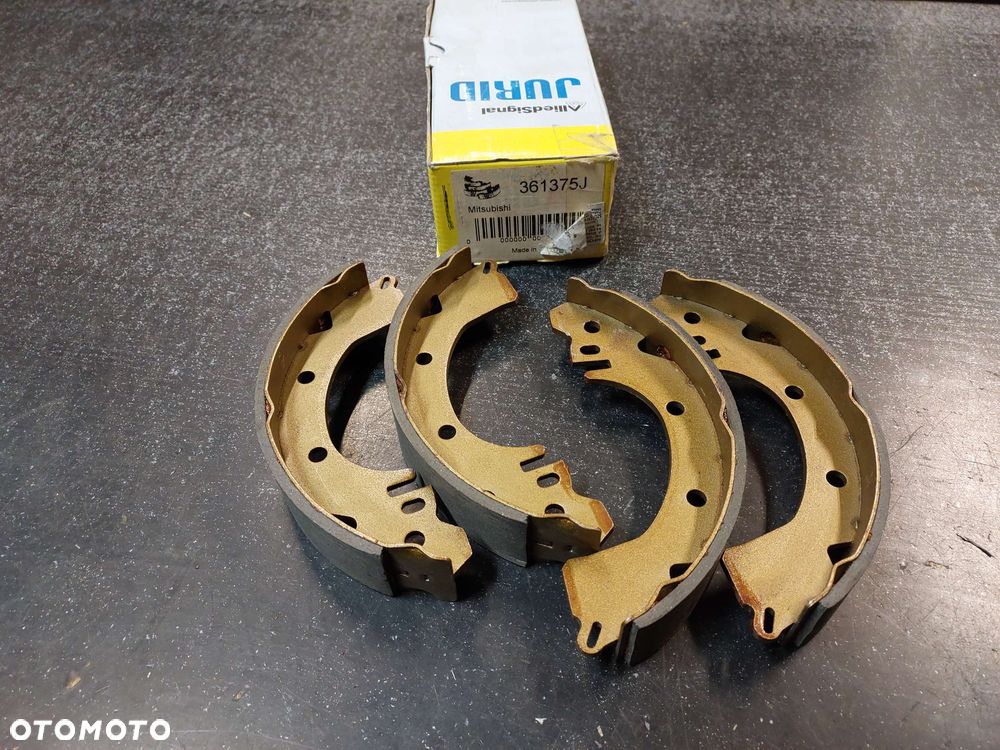 SZCZĘKI HAM 203x36  MITSUBISHI CORDIA, GALANT V, GALANT VI, LANCER III, LANCER IV, SPACE, TREDIA 1.4-2.4 09.82-10.98 - 2